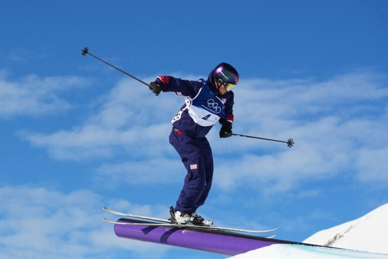 Olympic roundup: CT native moves on to slopestyle finals, Knight ties scoring record