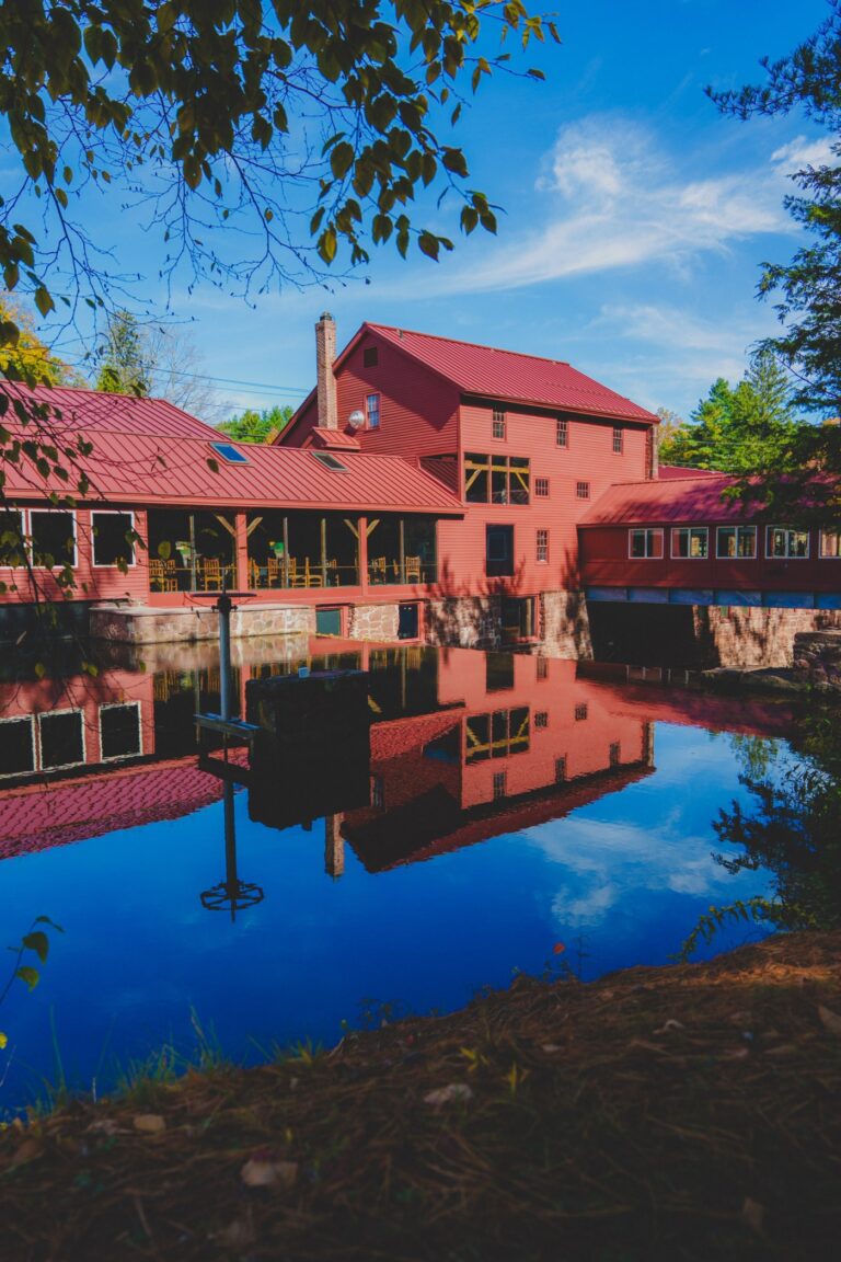 Two CT restaurants among top 100 most romantic in nation. One sees marriage proposals every week.