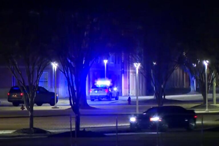 Shooting at a South Carolina State University residence complex kills 2 and wounds 1