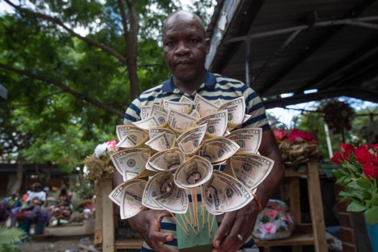 ‘Money bouquets’ rival traditional flowers as coveted tokens of love for Valentine’s Day in Zimbabwe