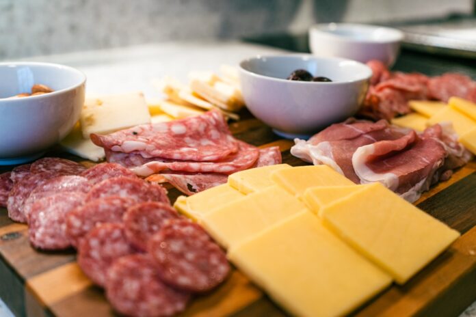 It began with charcuterie. Now a business connects hundreds of customers with food creators across CT