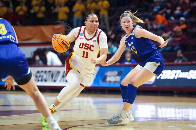 Former USC basketball player Destiny Littleton sends dispatches from where she’s stuck in Israel