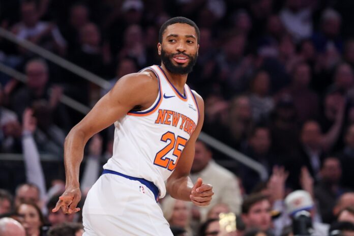 Knicks’ Mikal Bridges erupts for 25 points in win vs. Spurs: ‘He’s incredible’