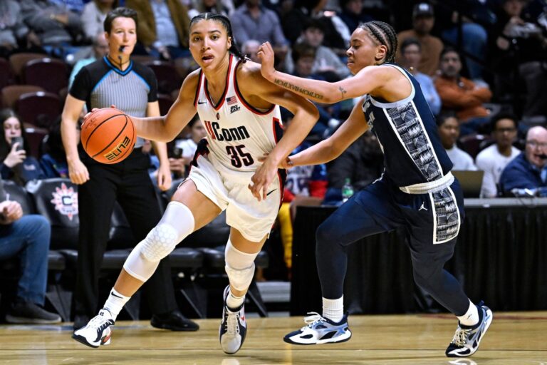 UConn women’s basketball routs Georgetown, 84-39, in Big East Tournament opener